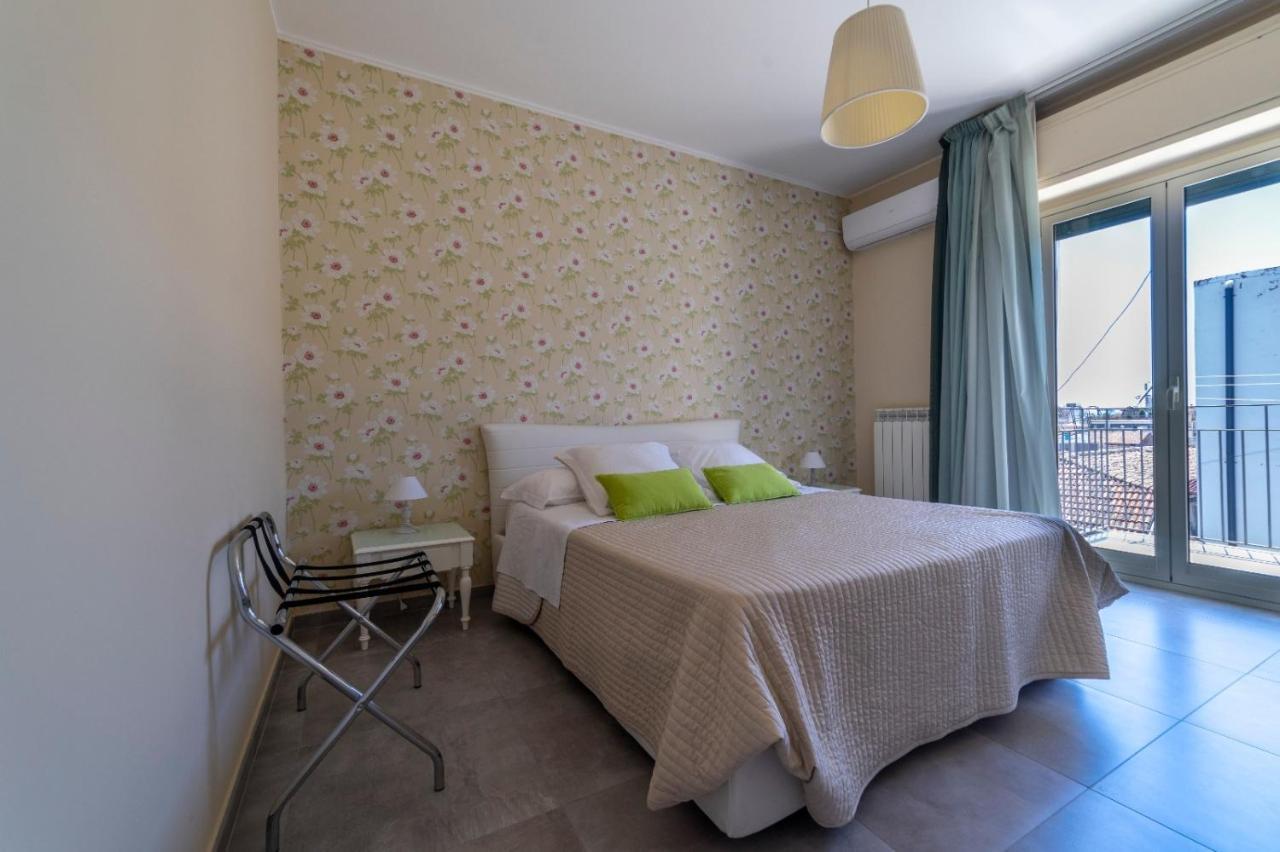 B&B Attico 160 Katania Zewnętrze zdjęcie